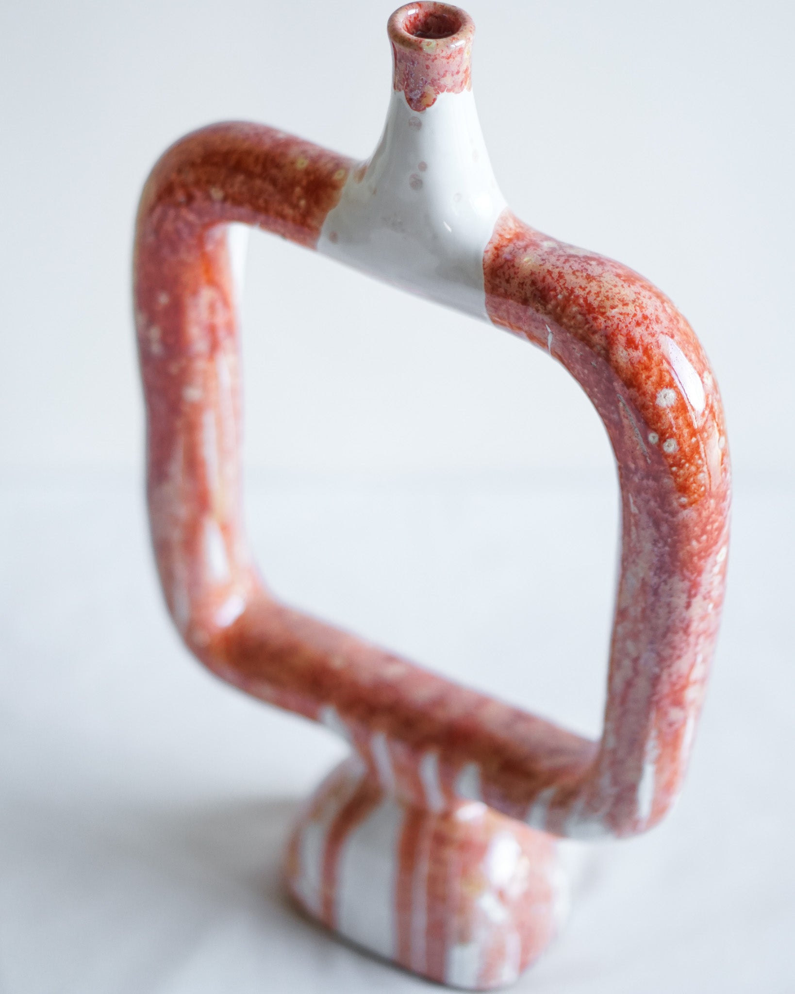 Anfora Anulare Quadrata di Margherita Pilloni